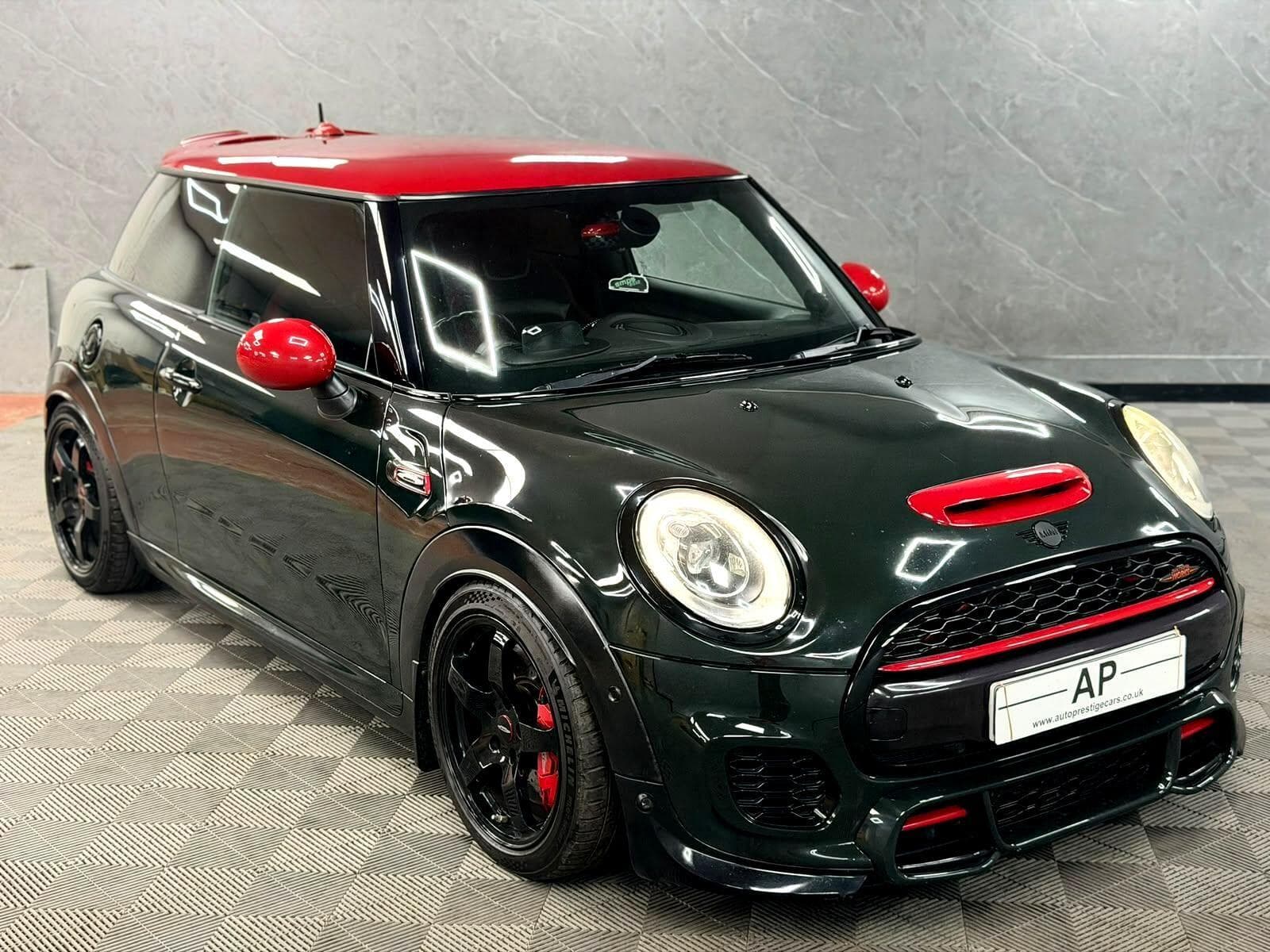 2015 MINI Hatch - Thumbnail 31