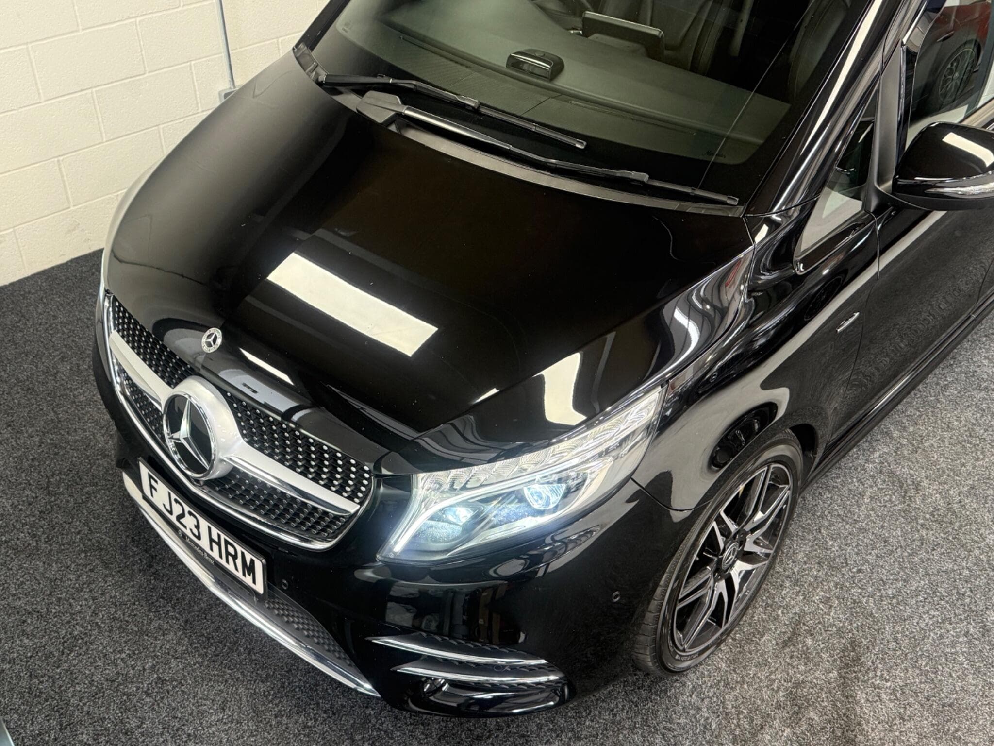 2023 Mercedes-Benz V Class - Thumbnail 10