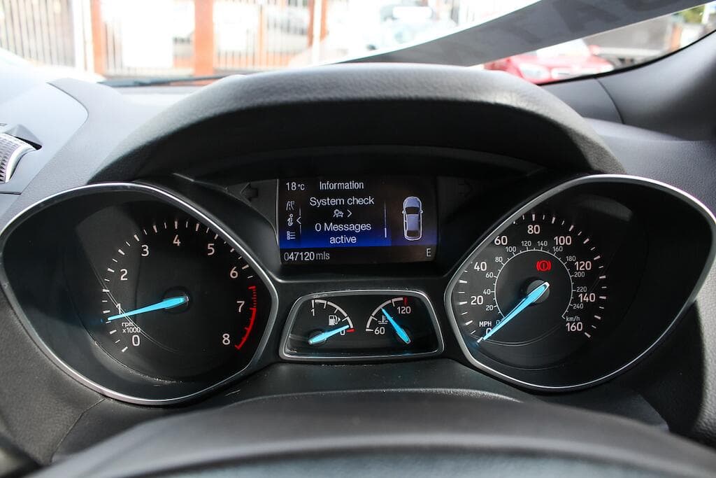 2019 Ford Kuga - Thumbnail 43