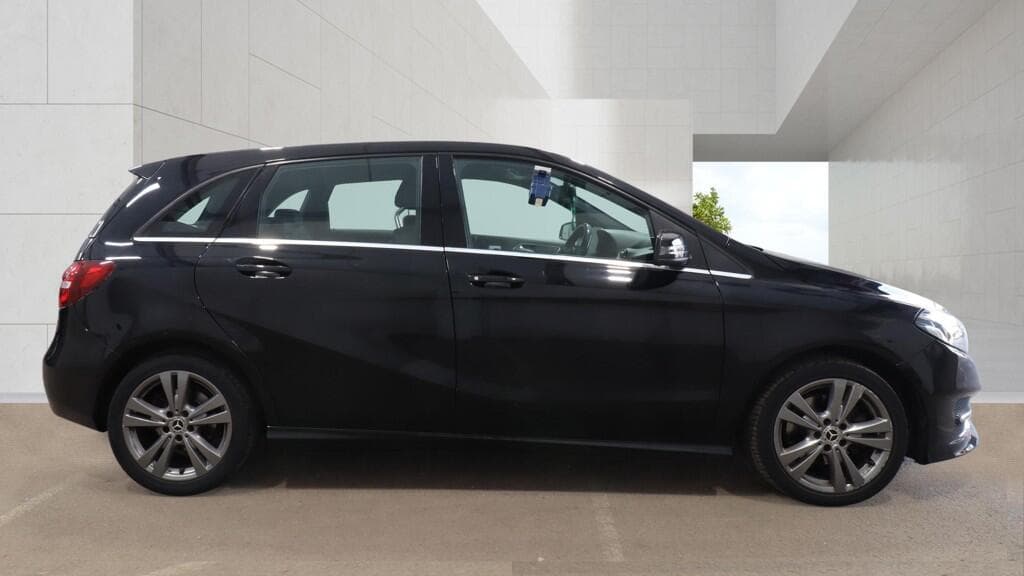 2018 Mercedes-Benz B Class - Thumbnail 7