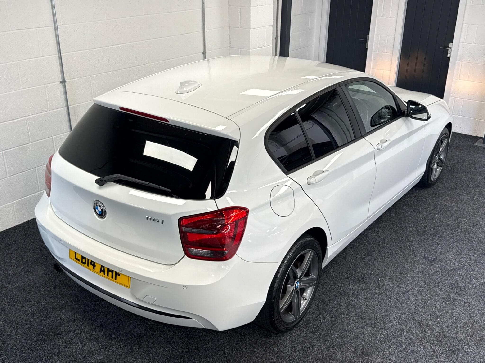 2014 BMW 1 Series - Thumbnail 12