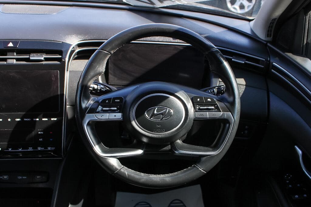 2021 Hyundai TUCSON - Thumbnail 23
