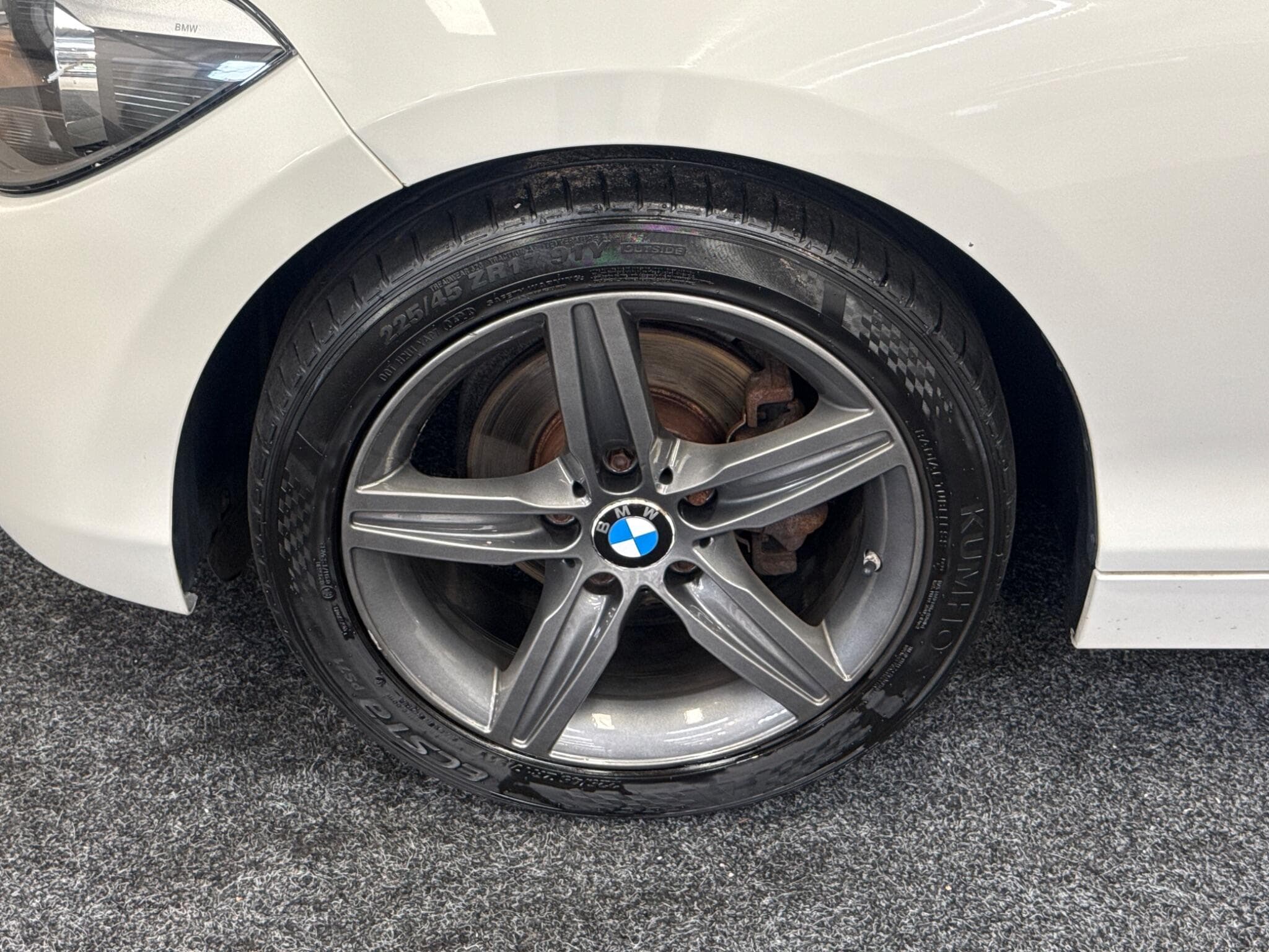2014 BMW 1 Series - Thumbnail 26