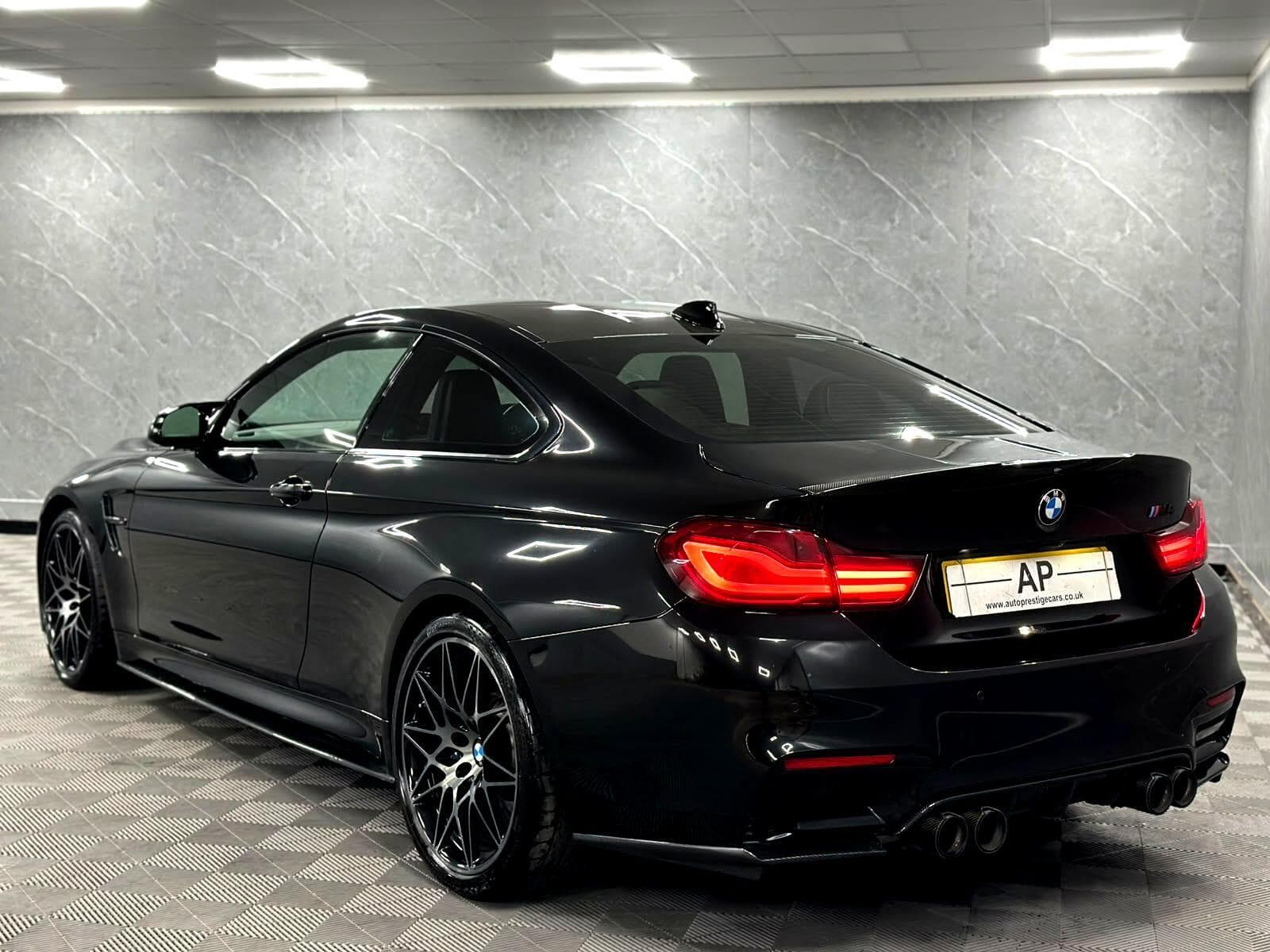2017 BMW M4 - Thumbnail 39