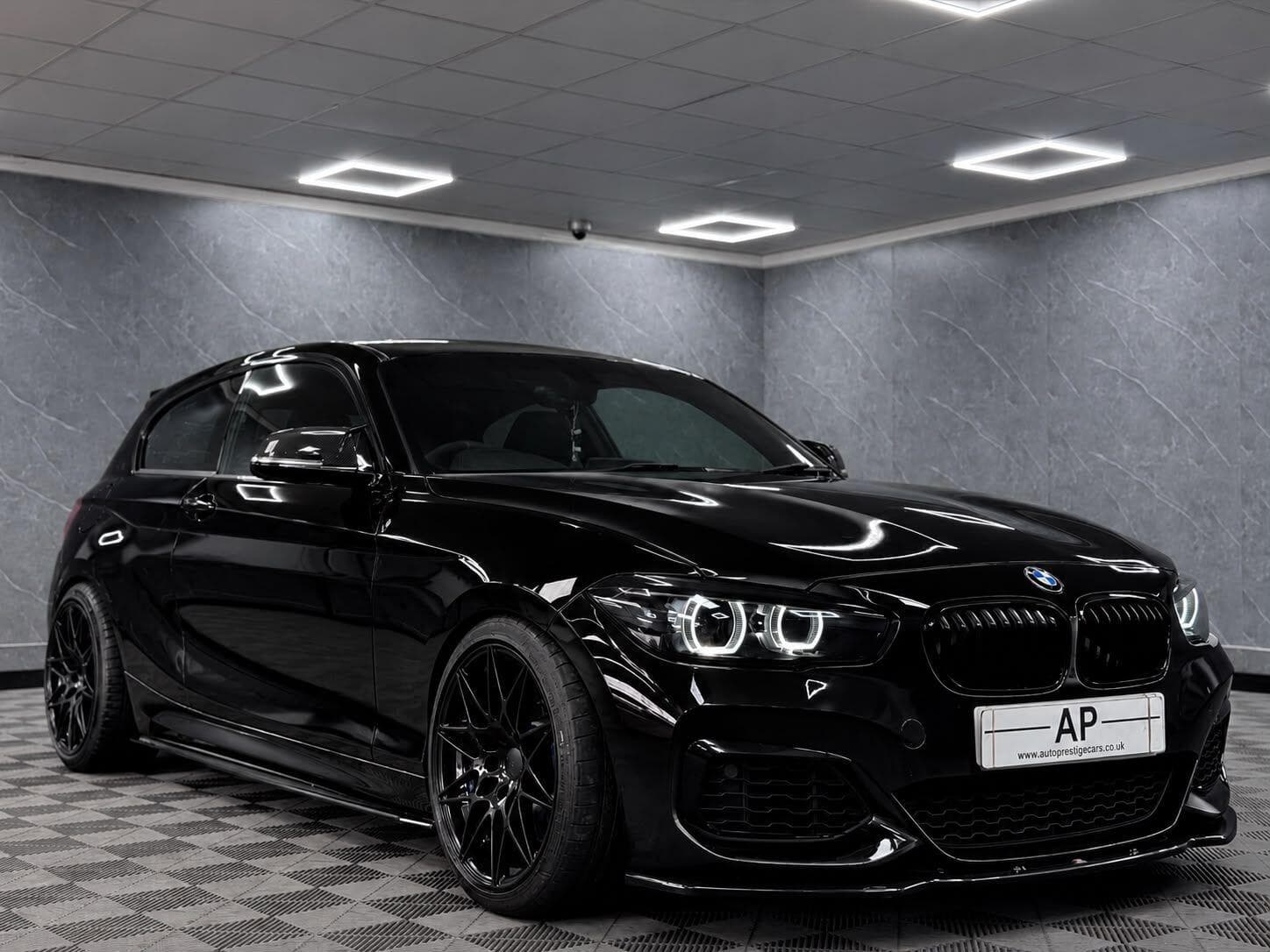 2018 BMW 1 Series - Thumbnail 8