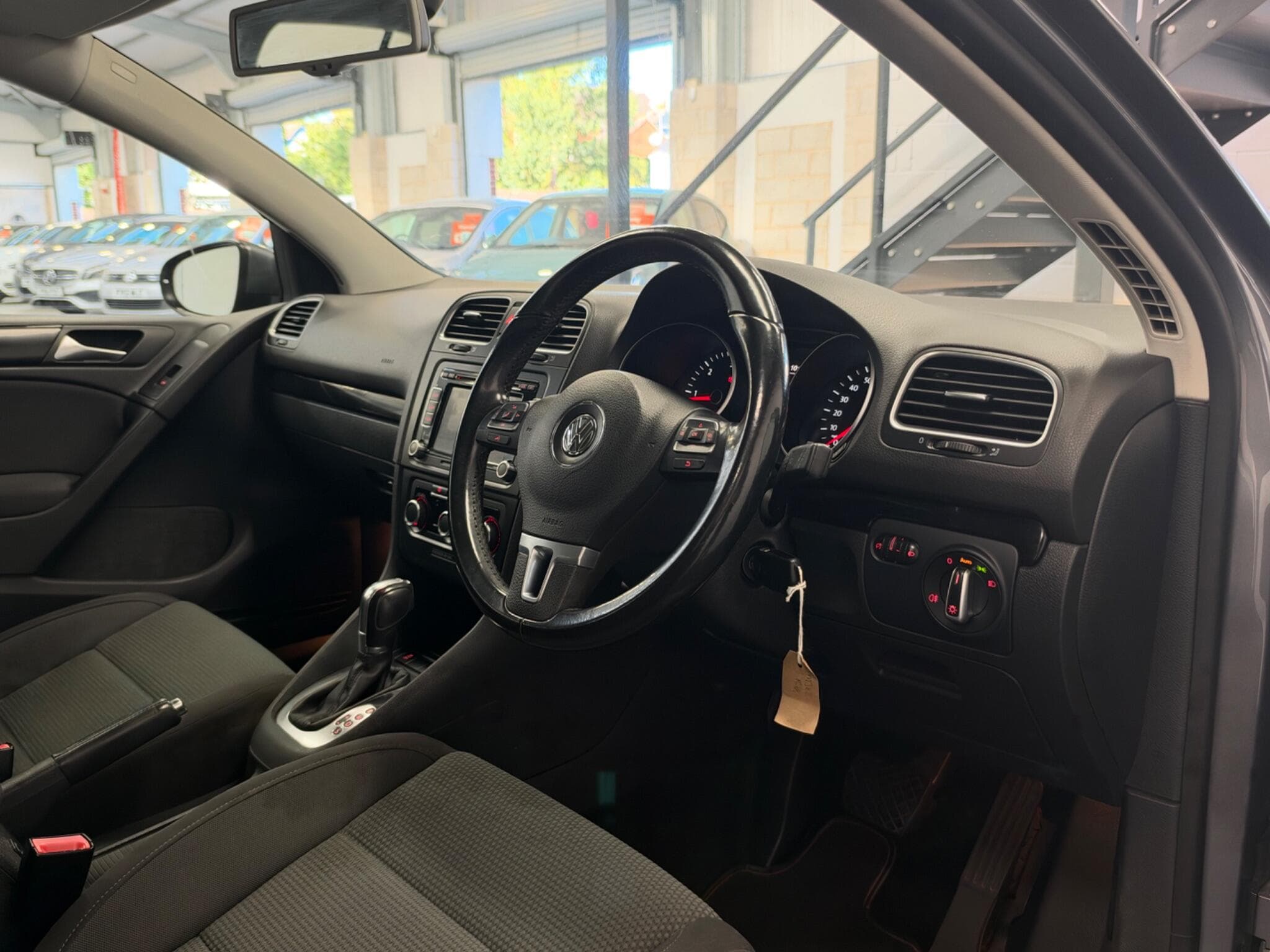 2012 Volkswagen Golf - Thumbnail 19