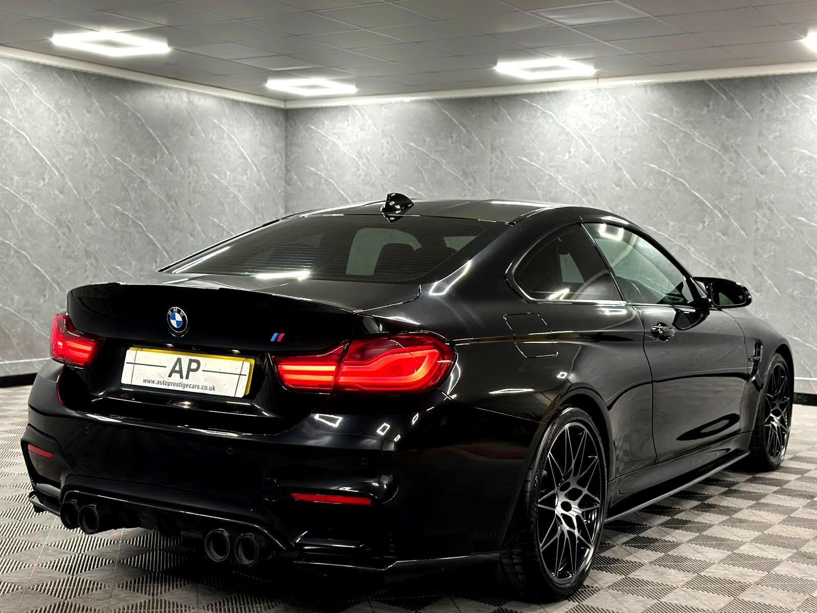 2017 BMW M4 - Thumbnail 42
