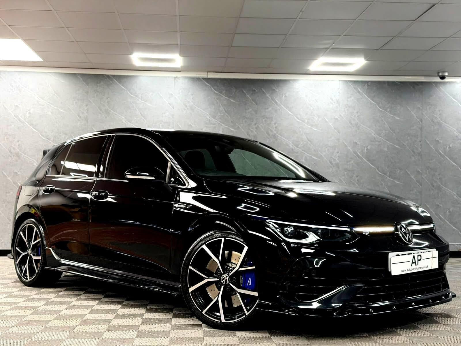 2021 Volkswagen Golf - Image 3