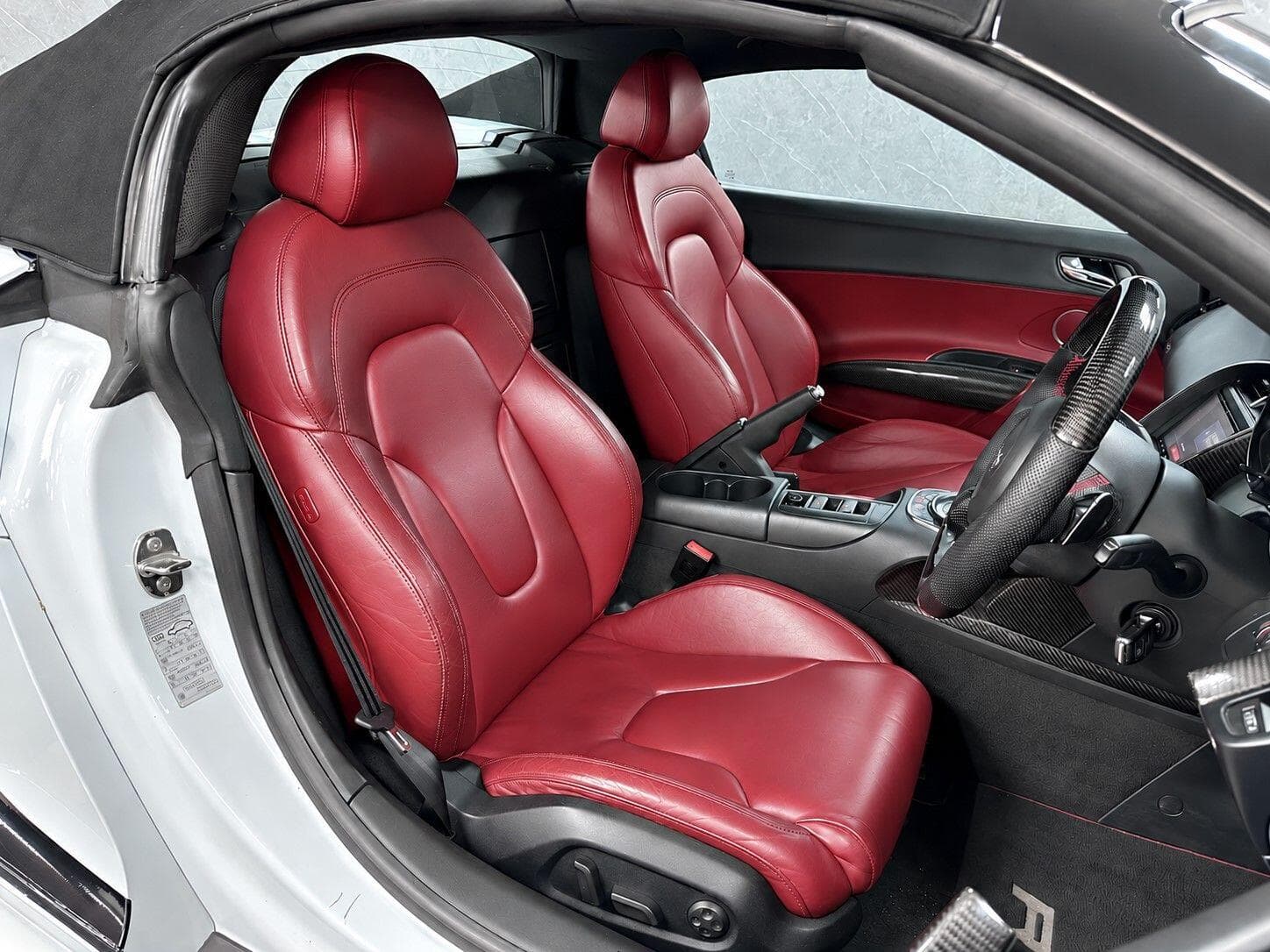 2010 Audi R8 - Thumbnail 45