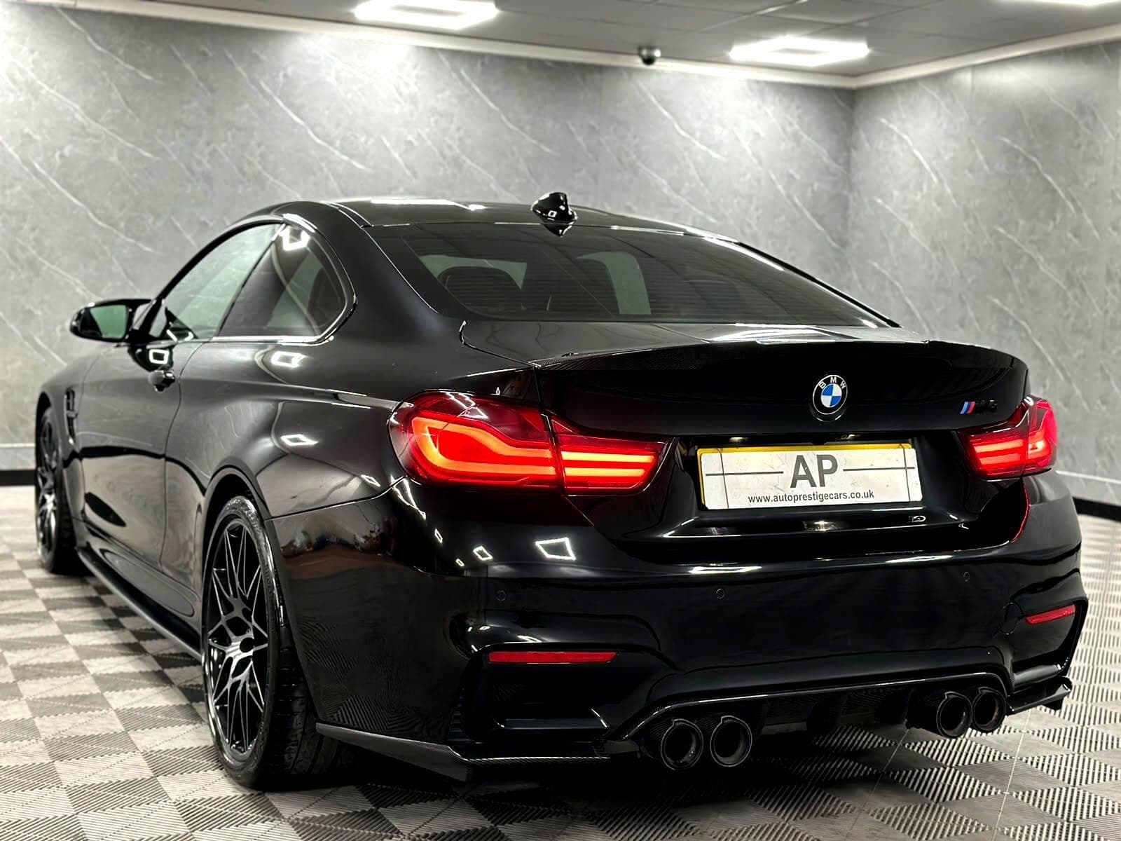 2017 BMW M4 - Thumbnail 36
