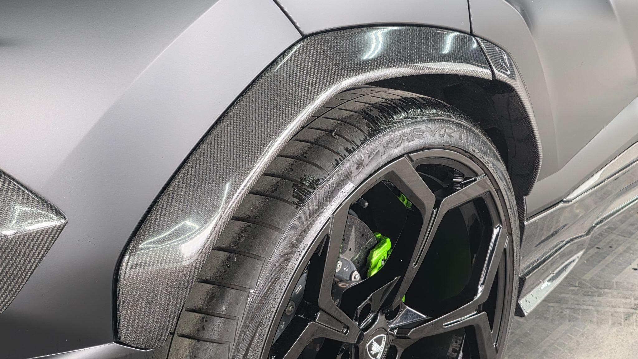2021 Lamborghini Urus - Thumbnail 13