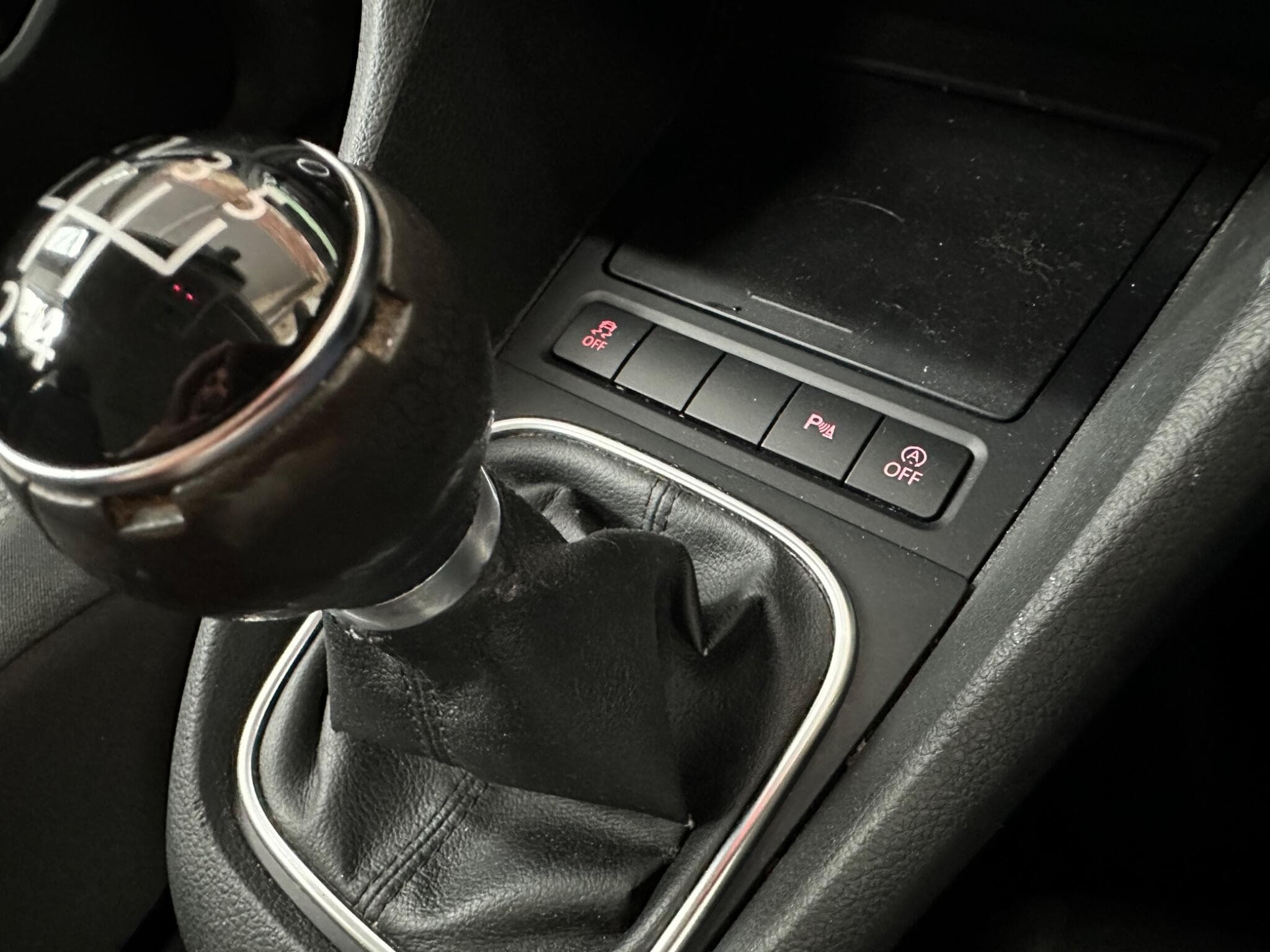 2012 Volkswagen Golf - Thumbnail 13