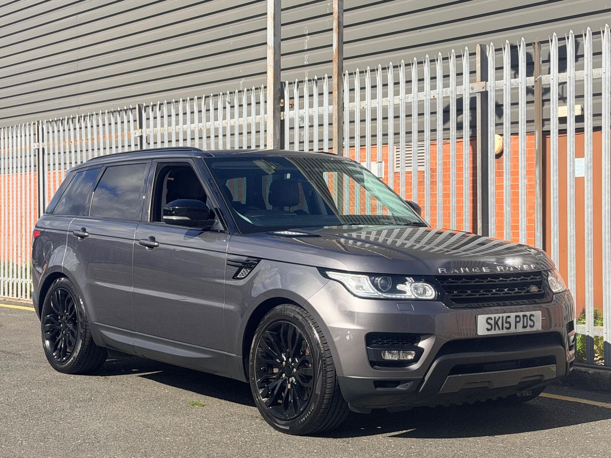2015 Land Rover Range Rover Sport - Image 1