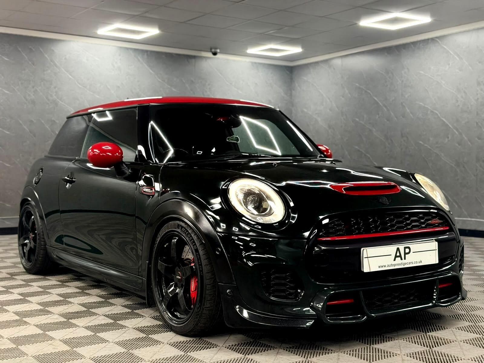 2015 MINI Hatch - Thumbnail 37