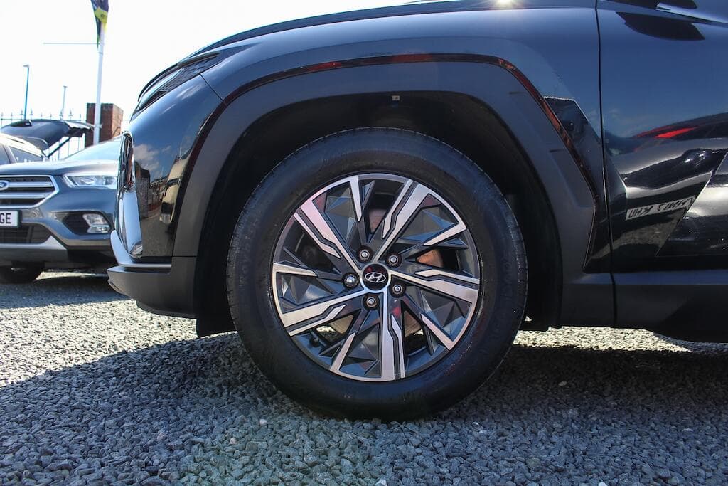 2021 Hyundai TUCSON - Thumbnail 13