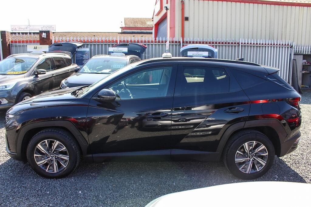 2021 Hyundai TUCSON - Thumbnail 5