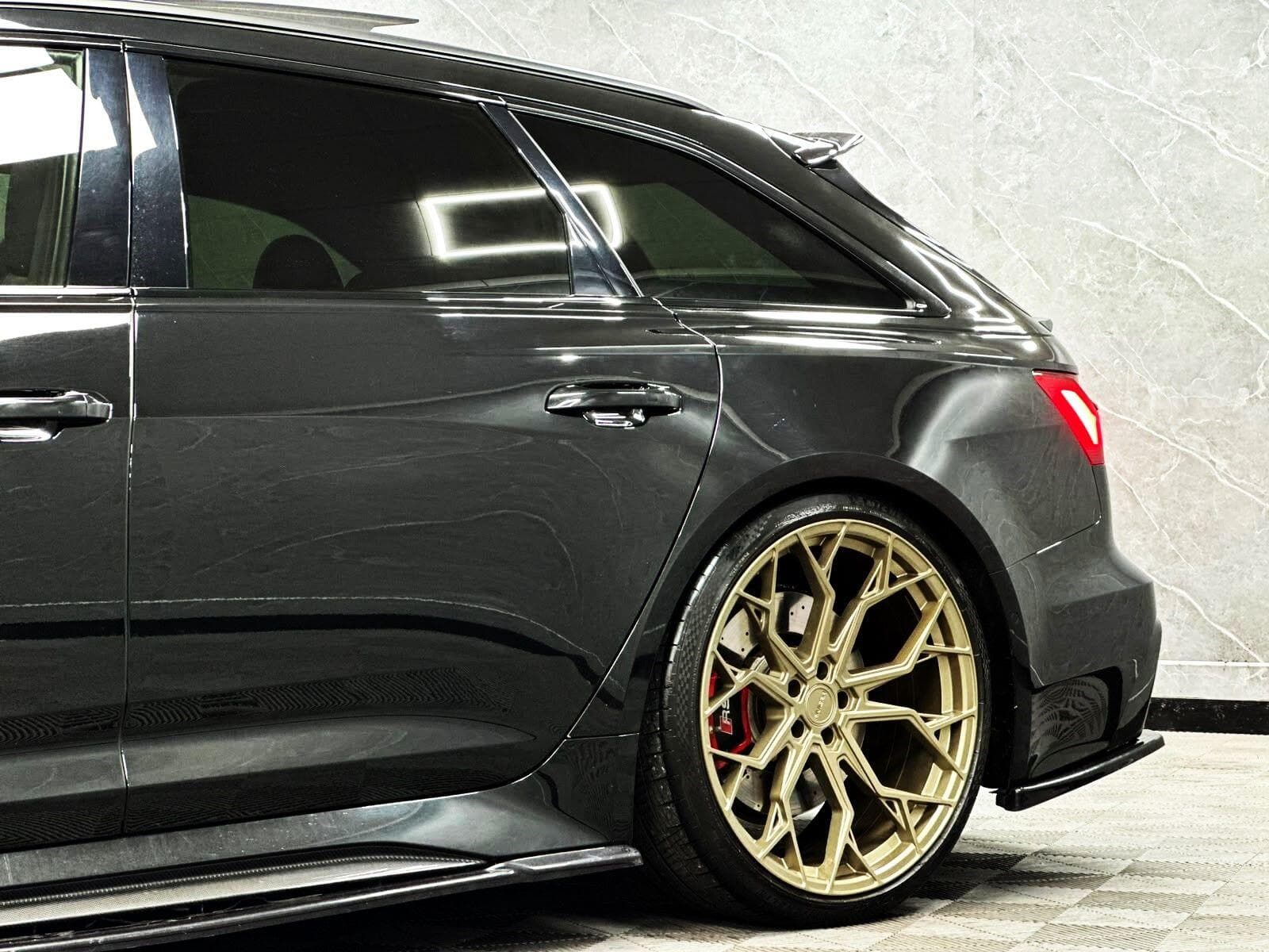 2020 Audi RS6 Avant - Thumbnail 31