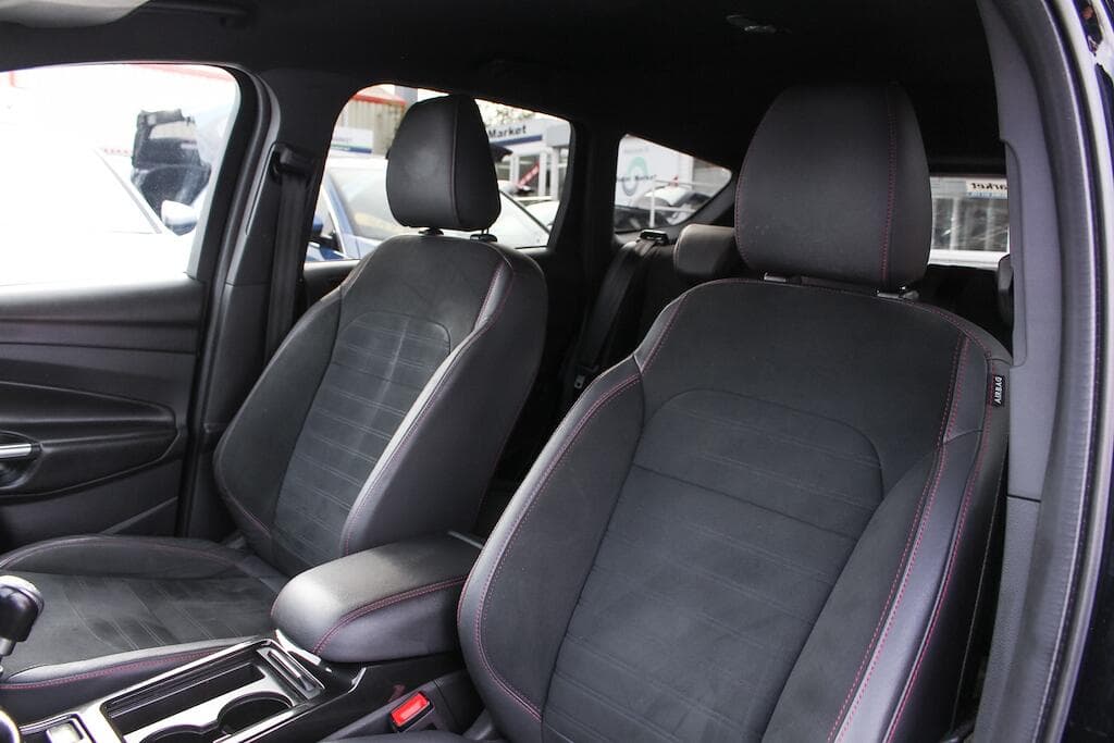 2019 Ford Kuga - Thumbnail 18