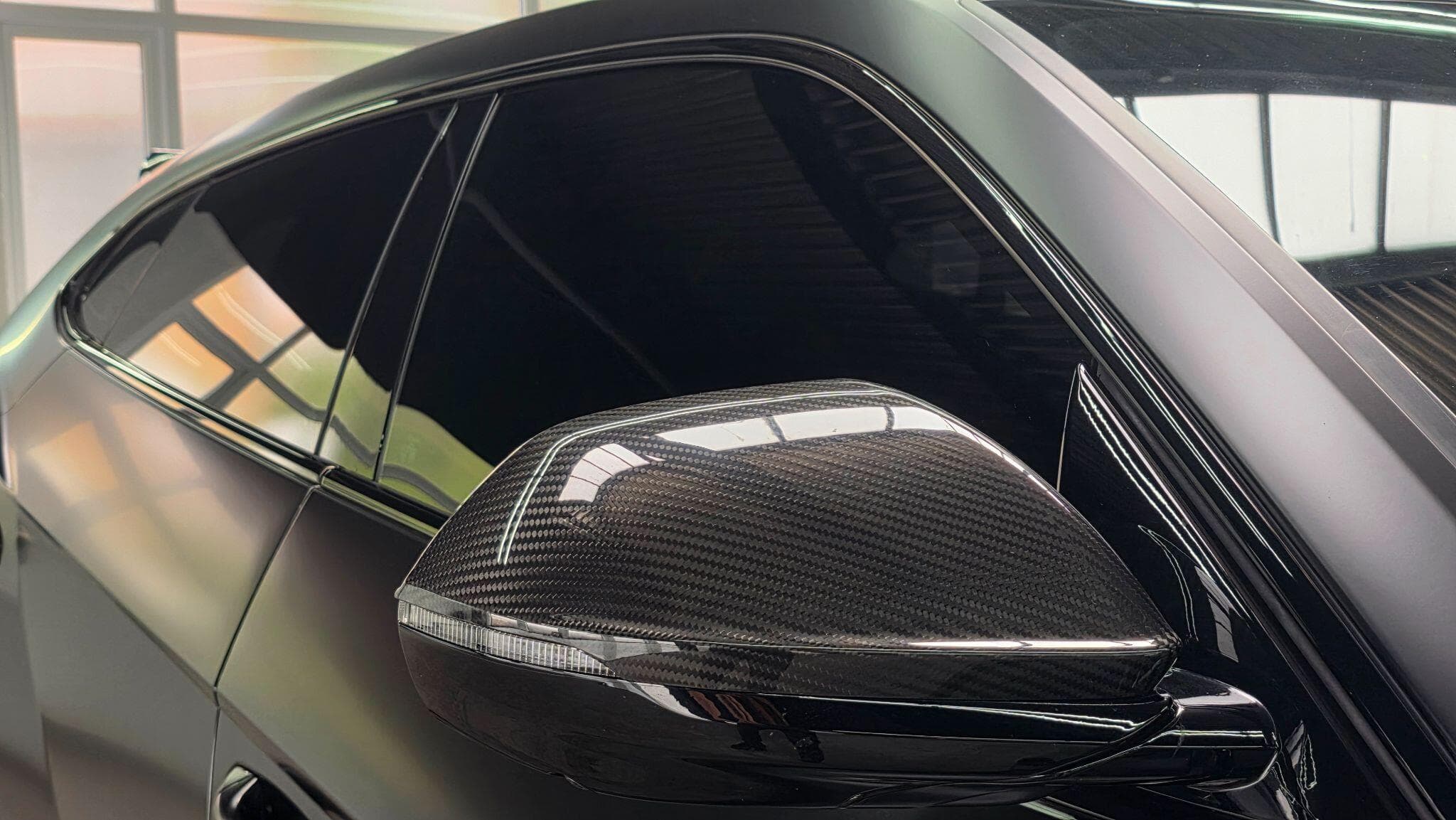2021 Lamborghini Urus - Thumbnail 20
