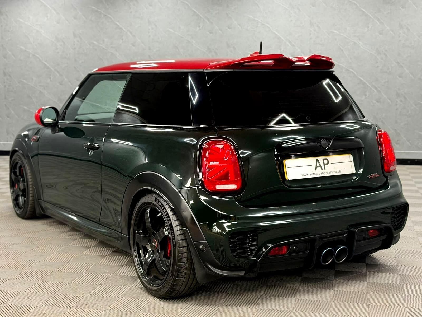 2015 MINI Hatch - Thumbnail 26