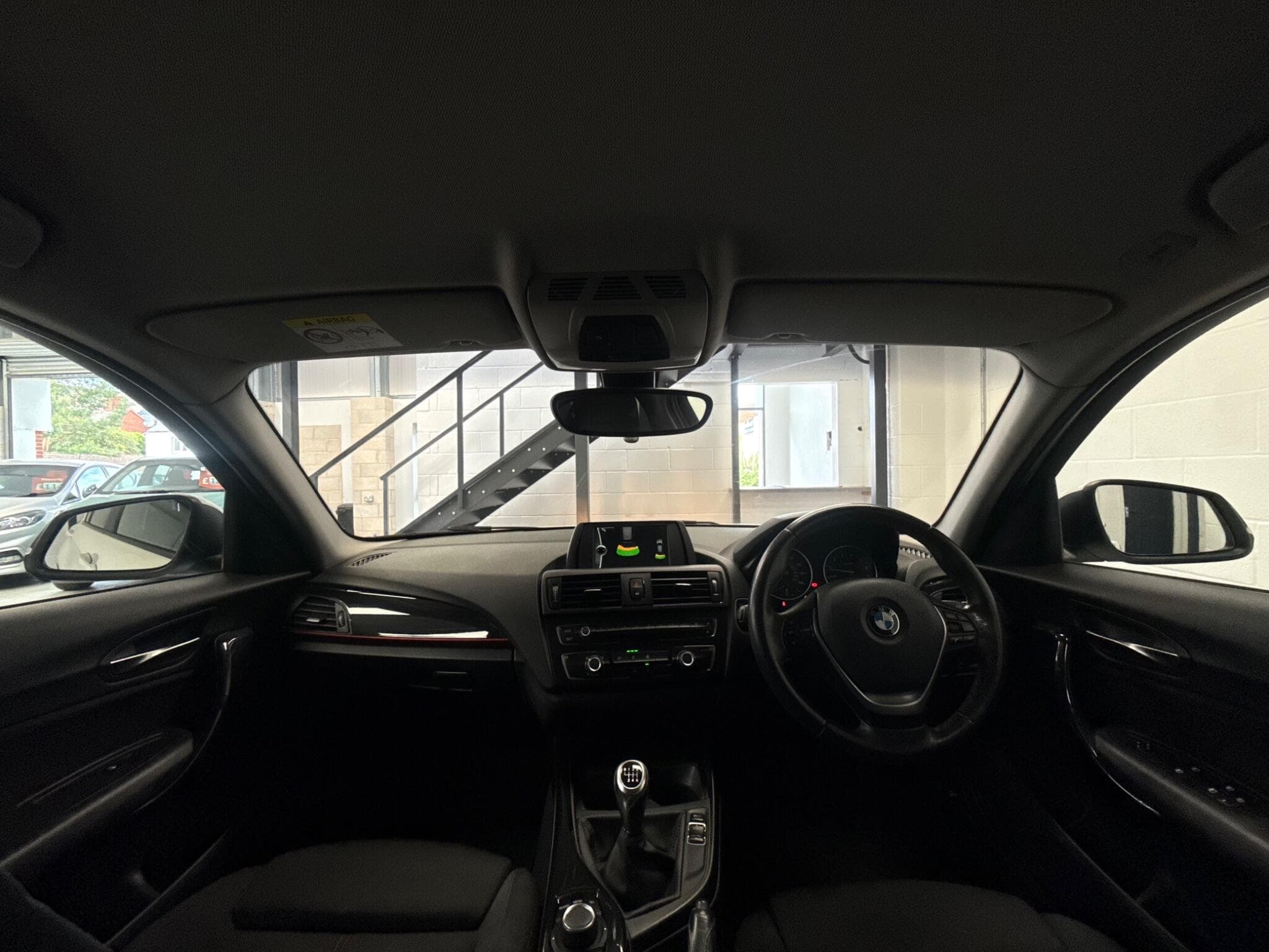 2014 BMW 1 Series - Thumbnail 15