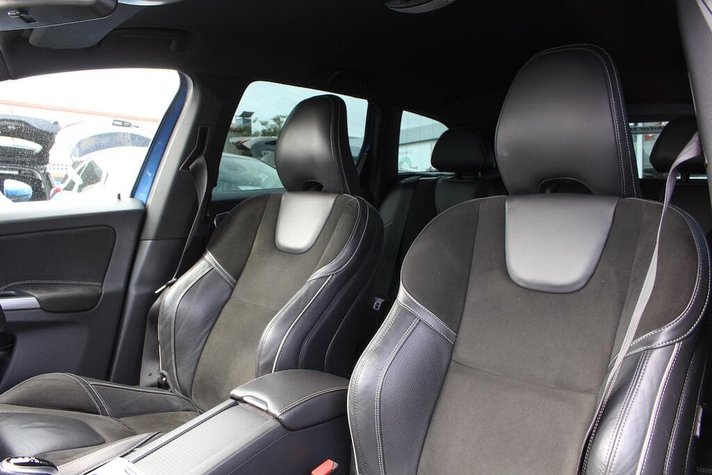 2017 Volvo XC60 - Thumbnail 18