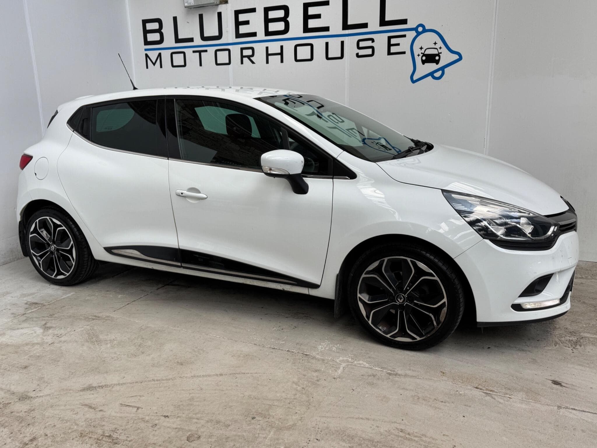 2019 Renault Clio - Thumbnail 9