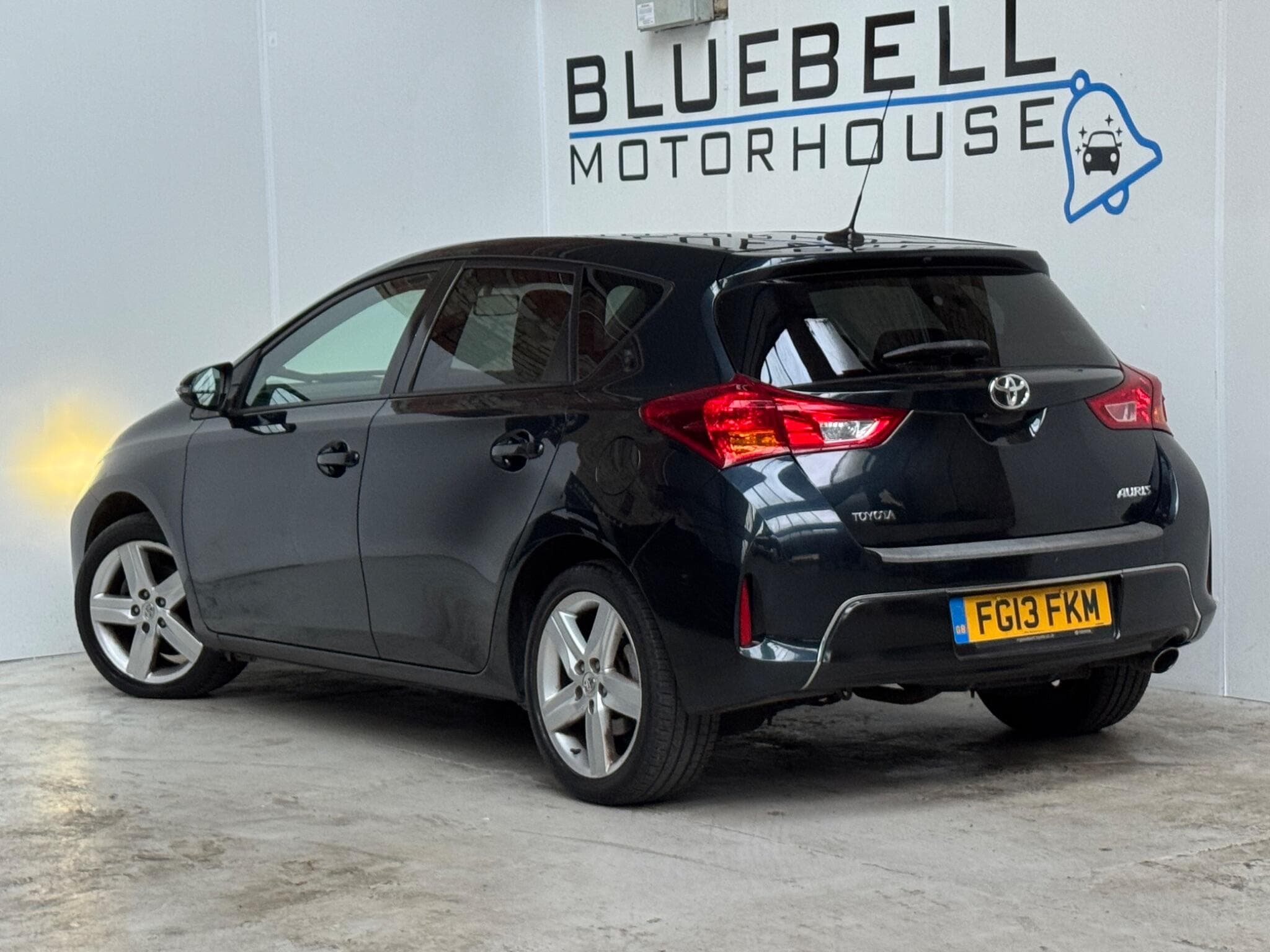 2013 Toyota Auris - Thumbnail 5