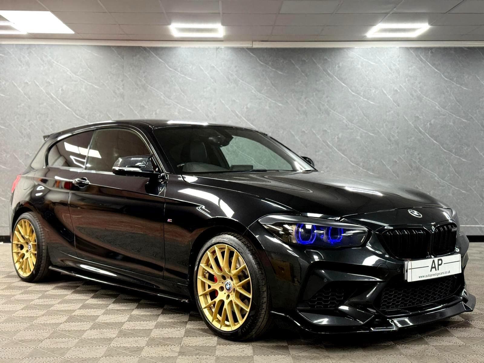 2017 BMW 1 Series - Thumbnail 9