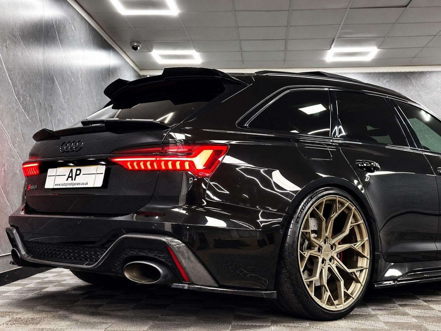 2020 Audi RS6 Avant - Thumbnail 7