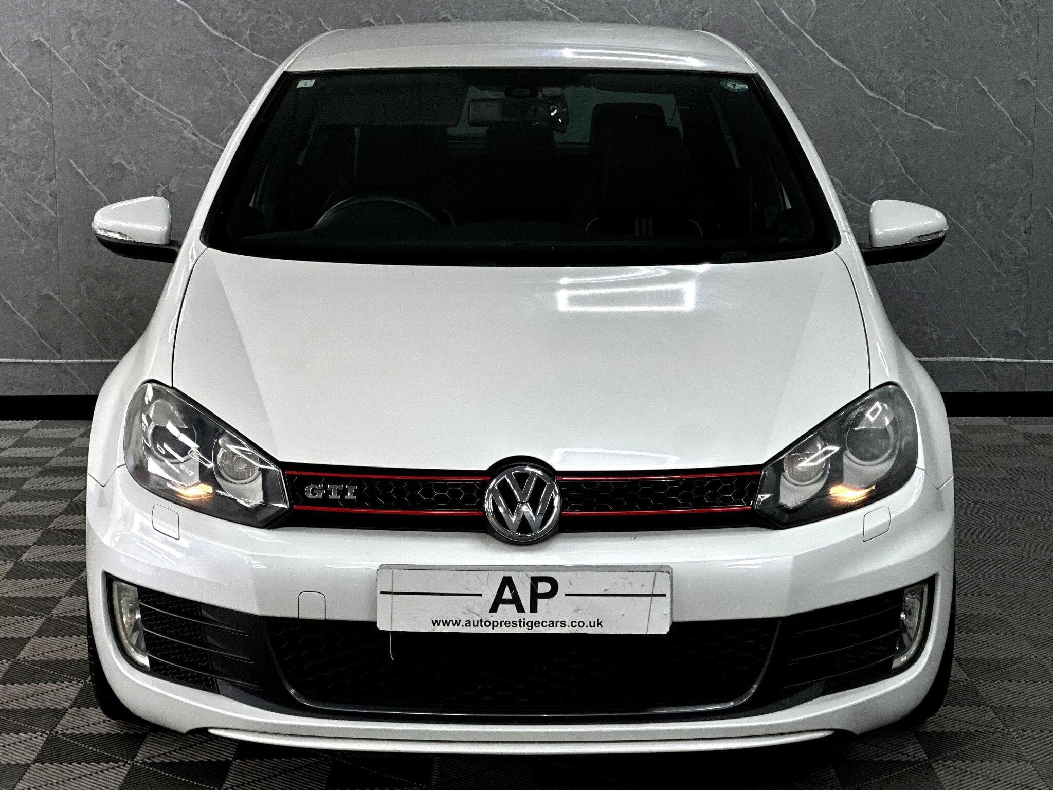 2011 Volkswagen Golf - Thumbnail 32