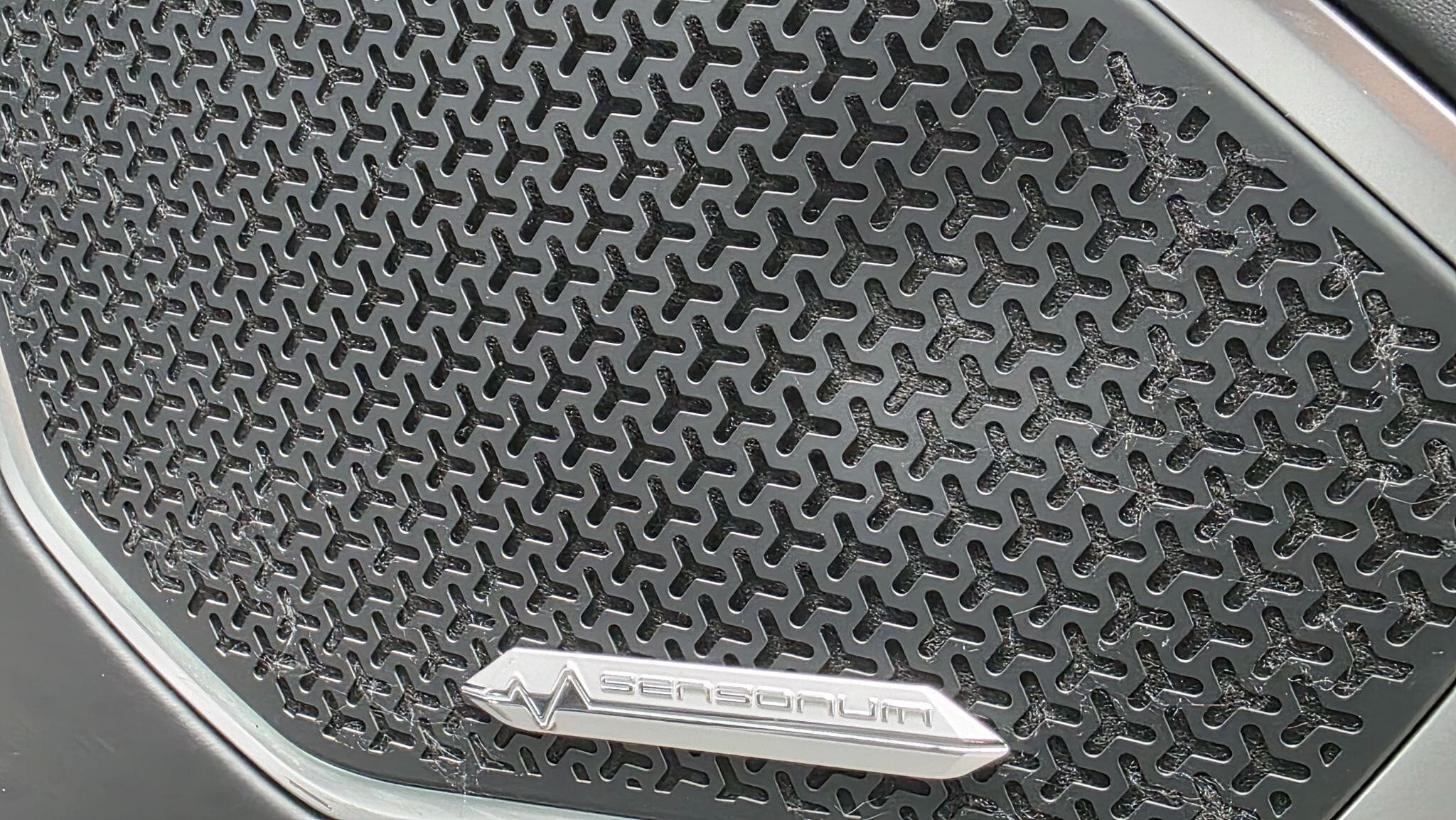 2021 Lamborghini Urus - Thumbnail 35