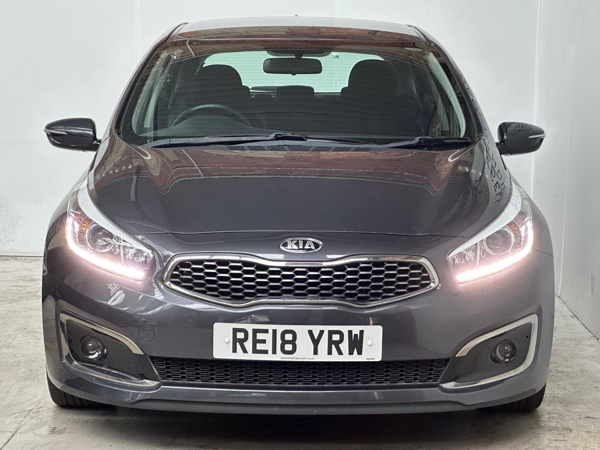2018 Kia Ceed - Image 2