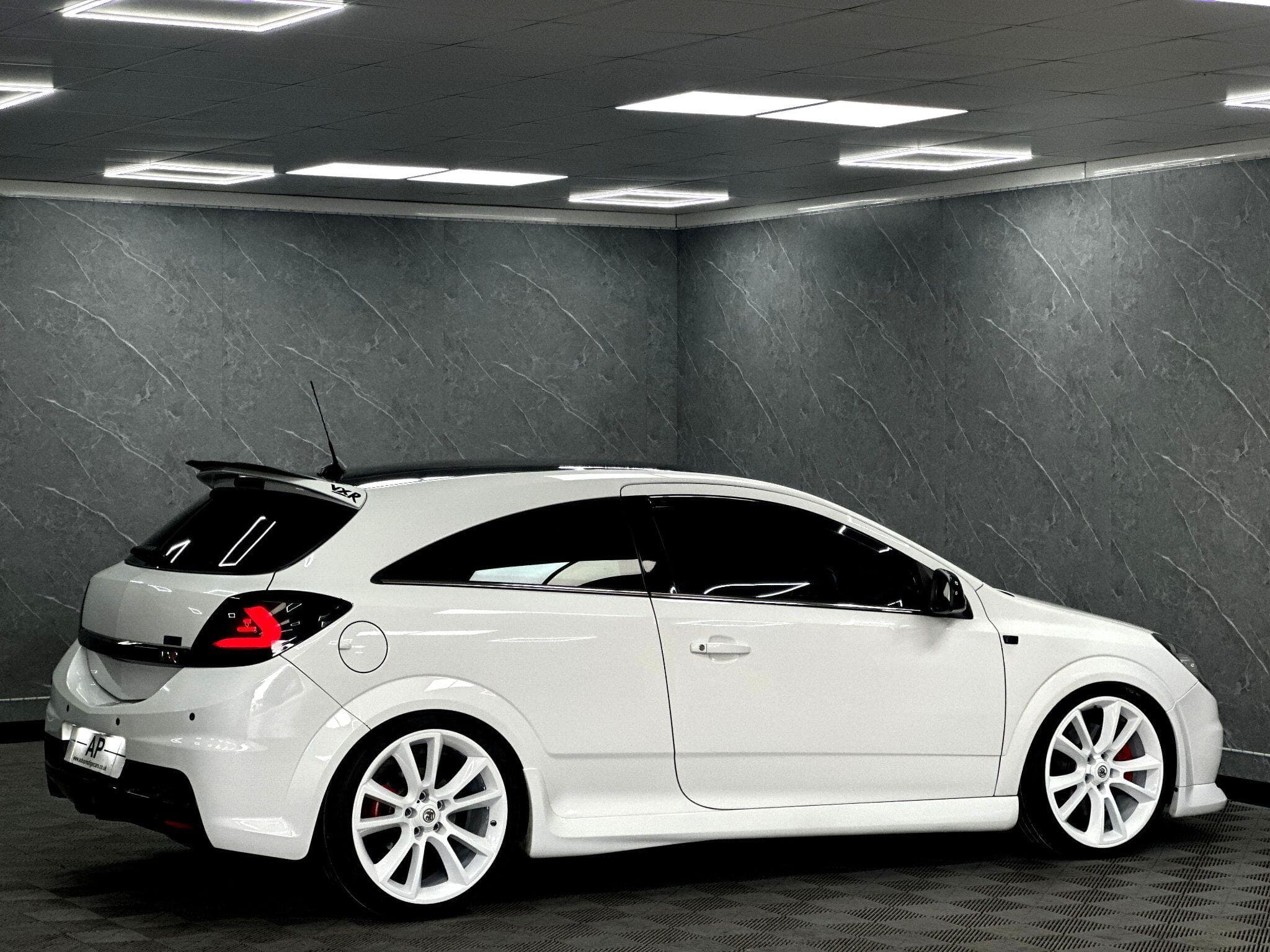2010 Vauxhall Astra - Thumbnail 10