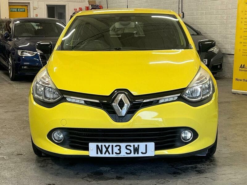 2013 Renault Clio - Image 2