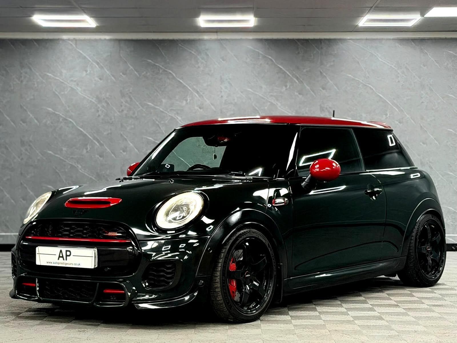 2015 MINI Hatch - Thumbnail 11