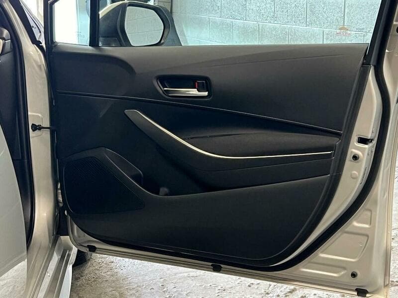 2019 Toyota Corolla - Thumbnail 29