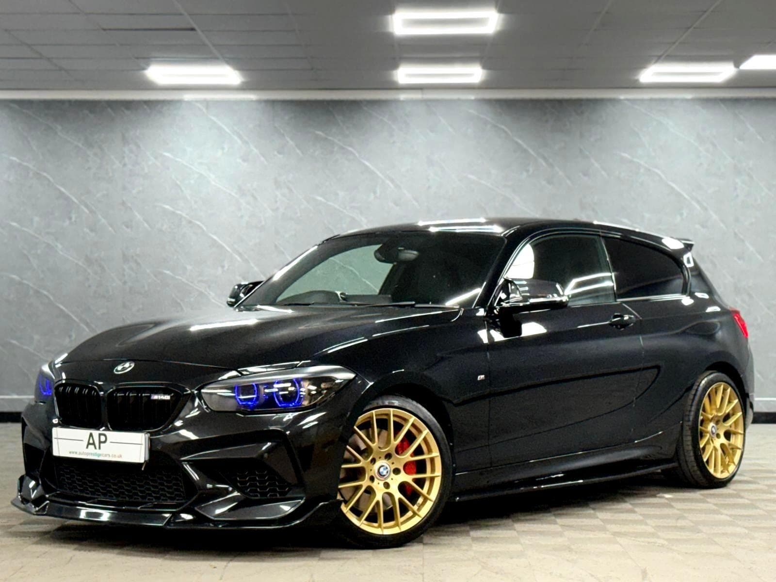 2017 BMW 1 Series - Thumbnail 18