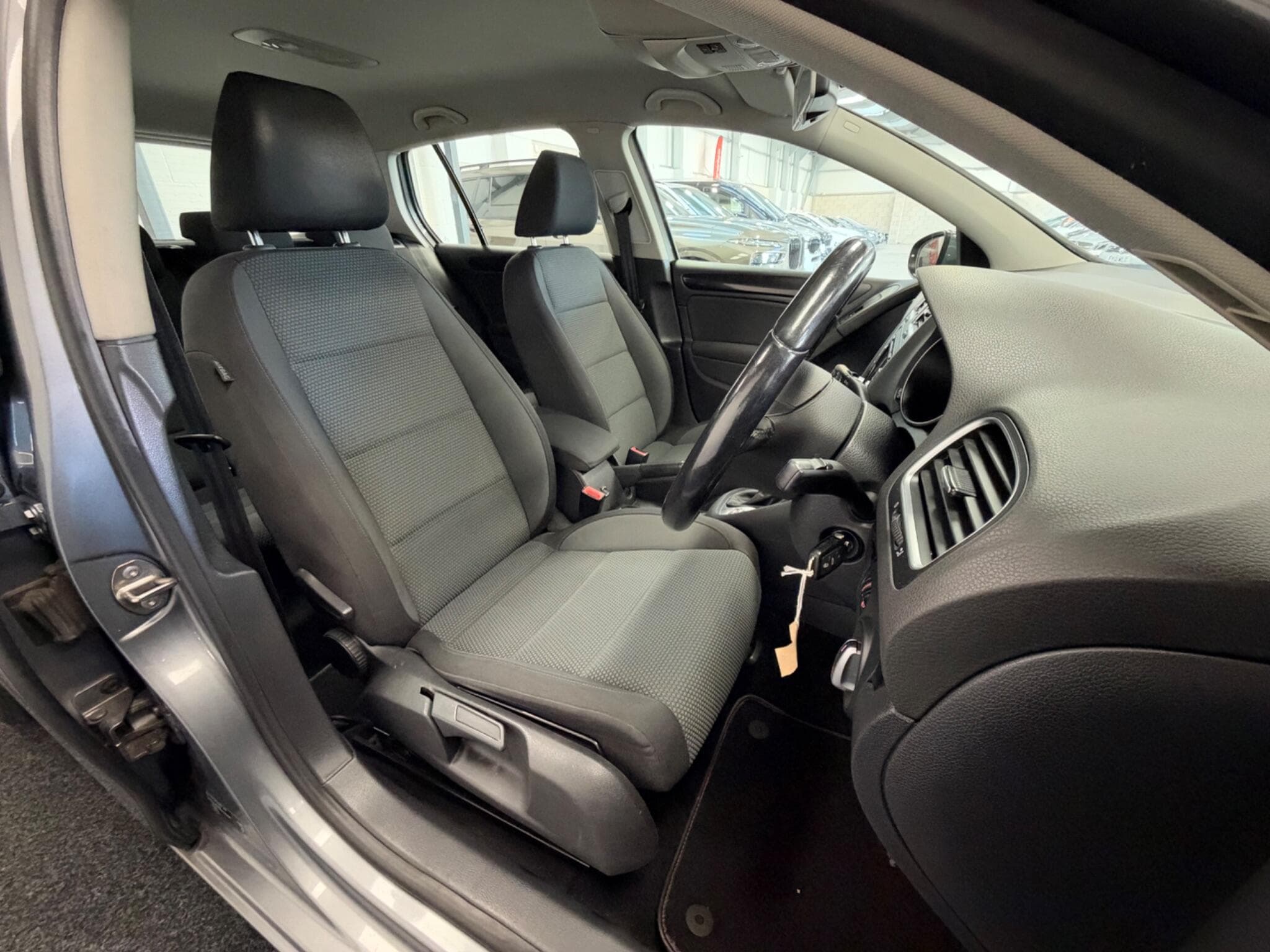 2012 Volkswagen Golf - Thumbnail 20