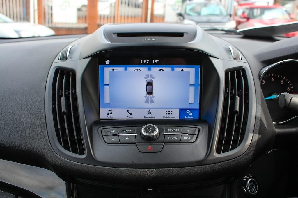 2019 Ford Kuga - Thumbnail 39