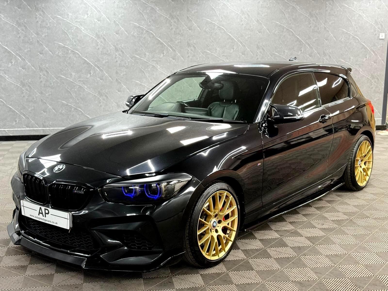 2017 BMW 1 Series - Thumbnail 29