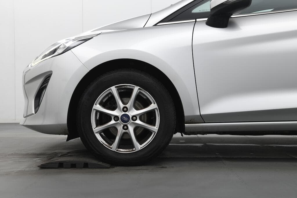 2018 Ford Fiesta - Thumbnail 9
