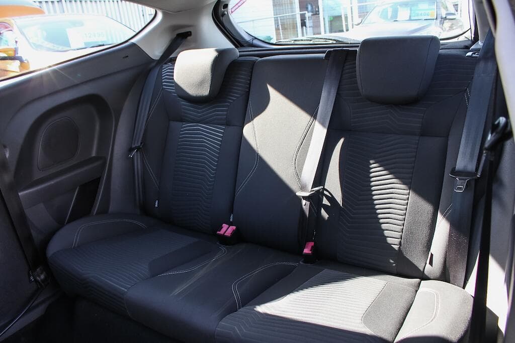 2014 Ford Fiesta - Thumbnail 21