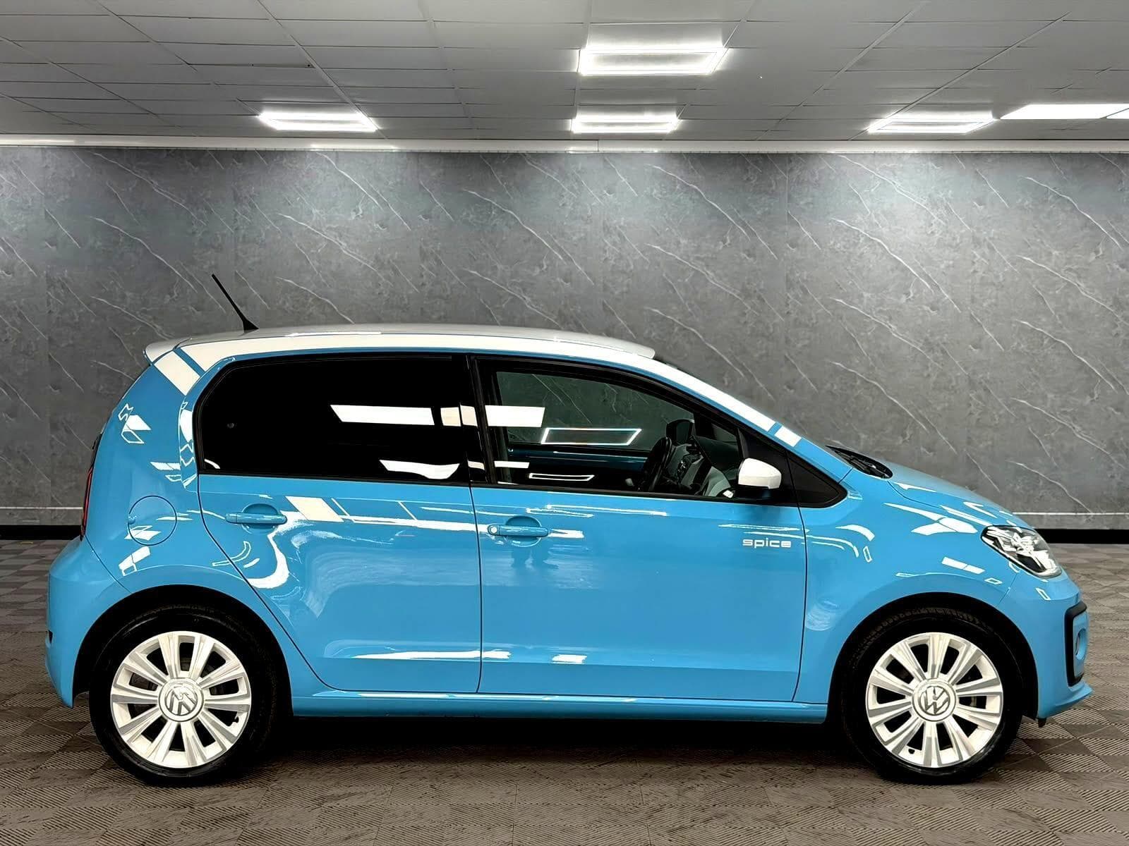 2019 Volkswagen up! - Thumbnail 23