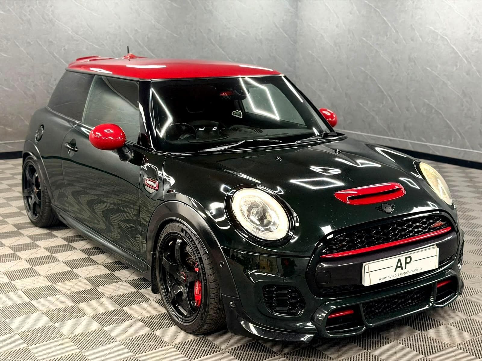 2015 MINI Hatch - Thumbnail 33