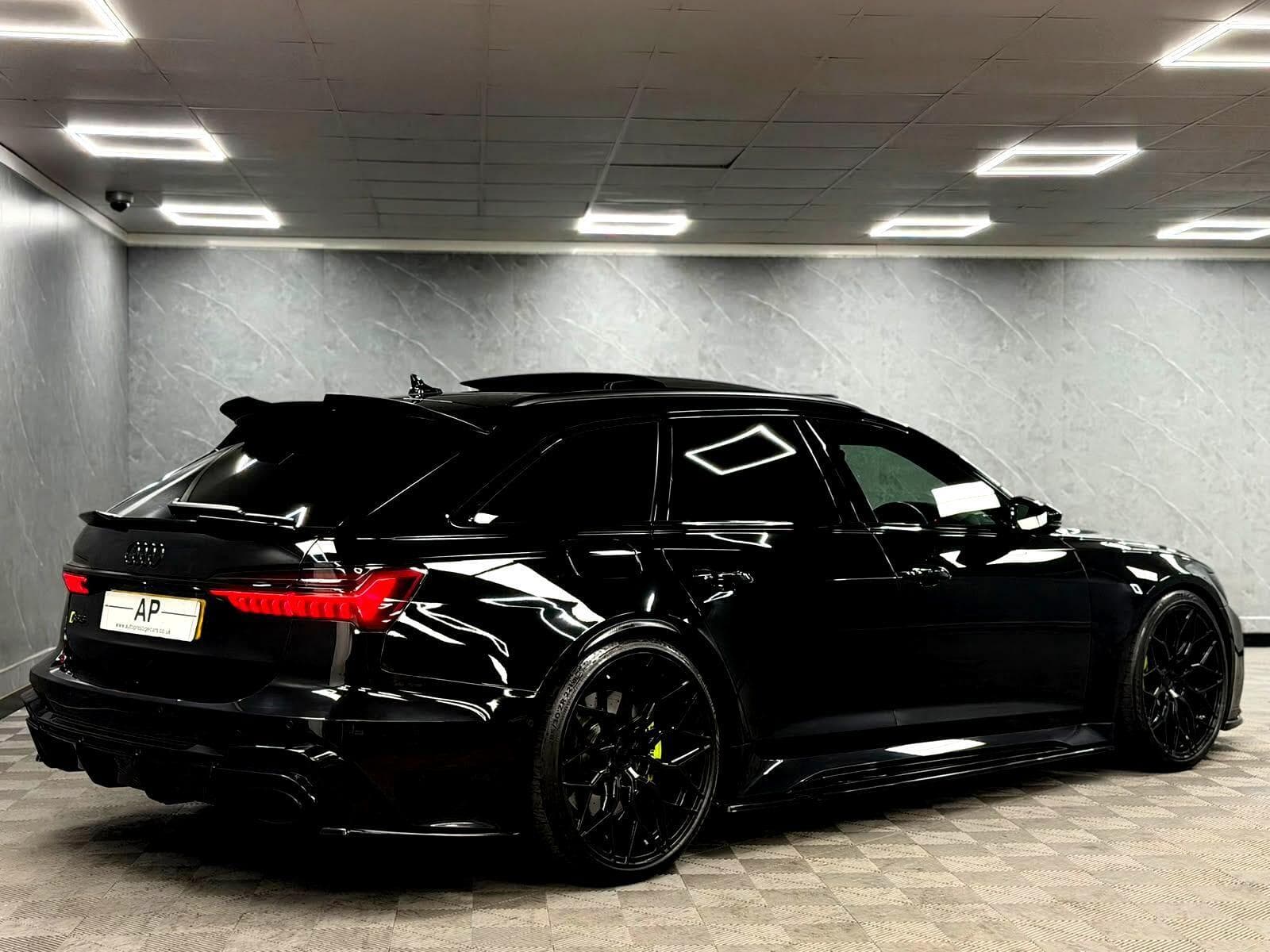 2021 Audi RS6 Avant - Thumbnail 30
