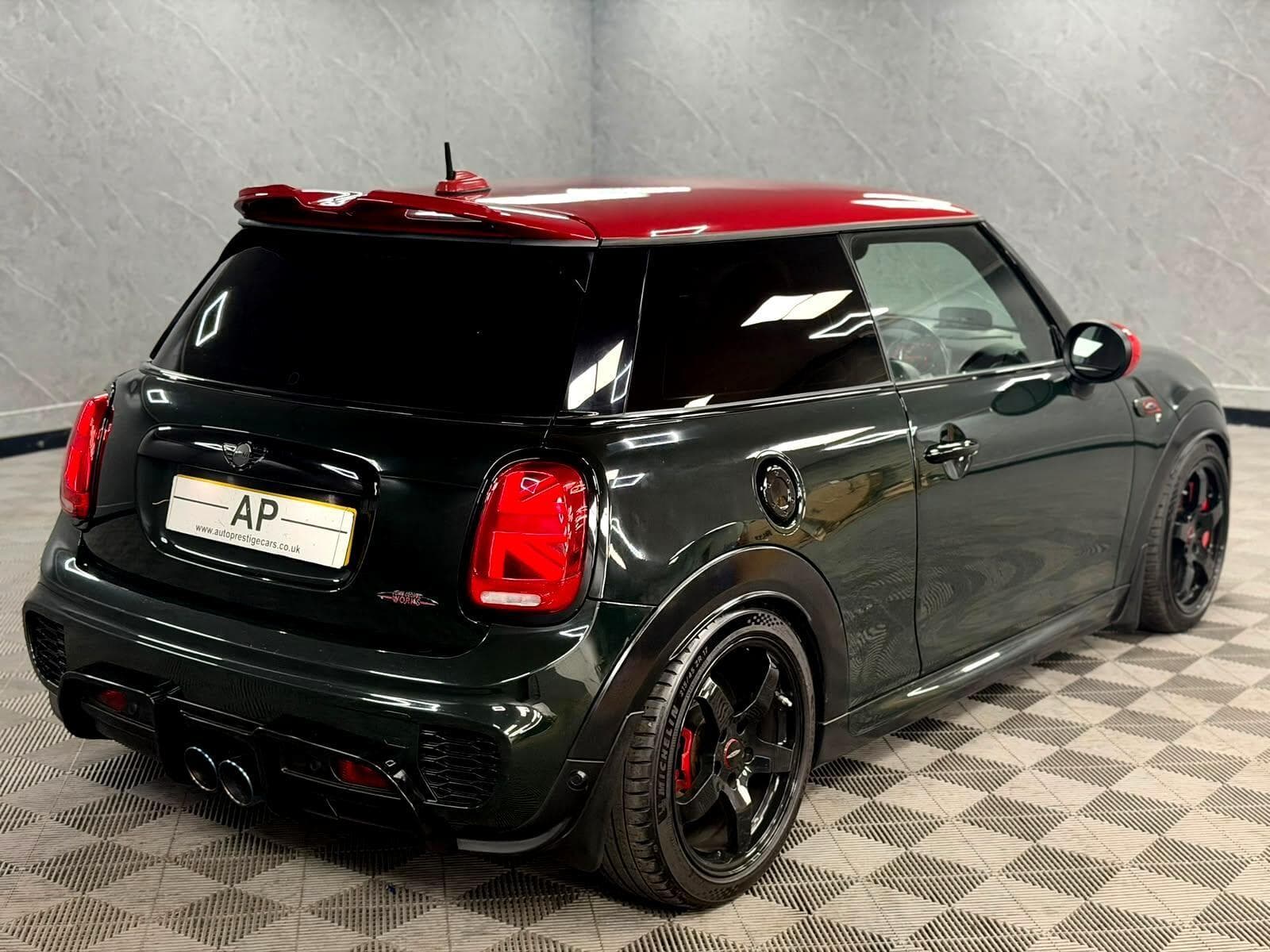 2015 MINI Hatch - Thumbnail 43