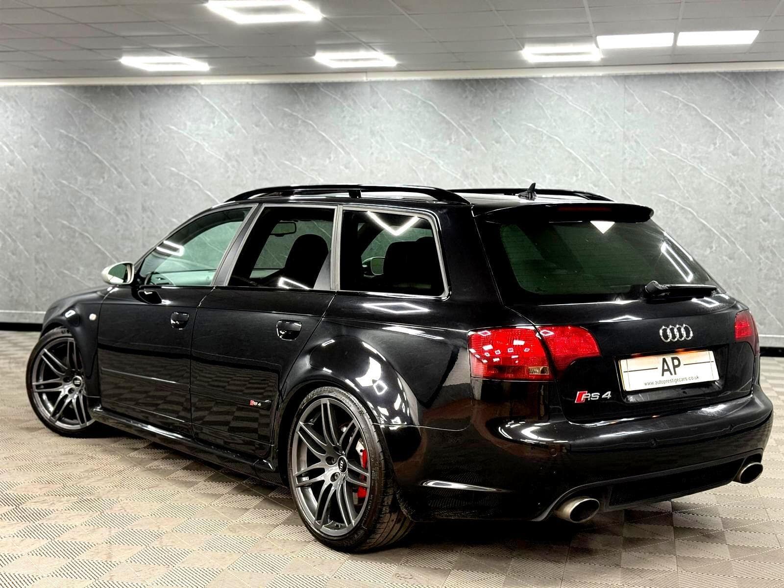 2006 Audi RS4 Avant - Thumbnail 25