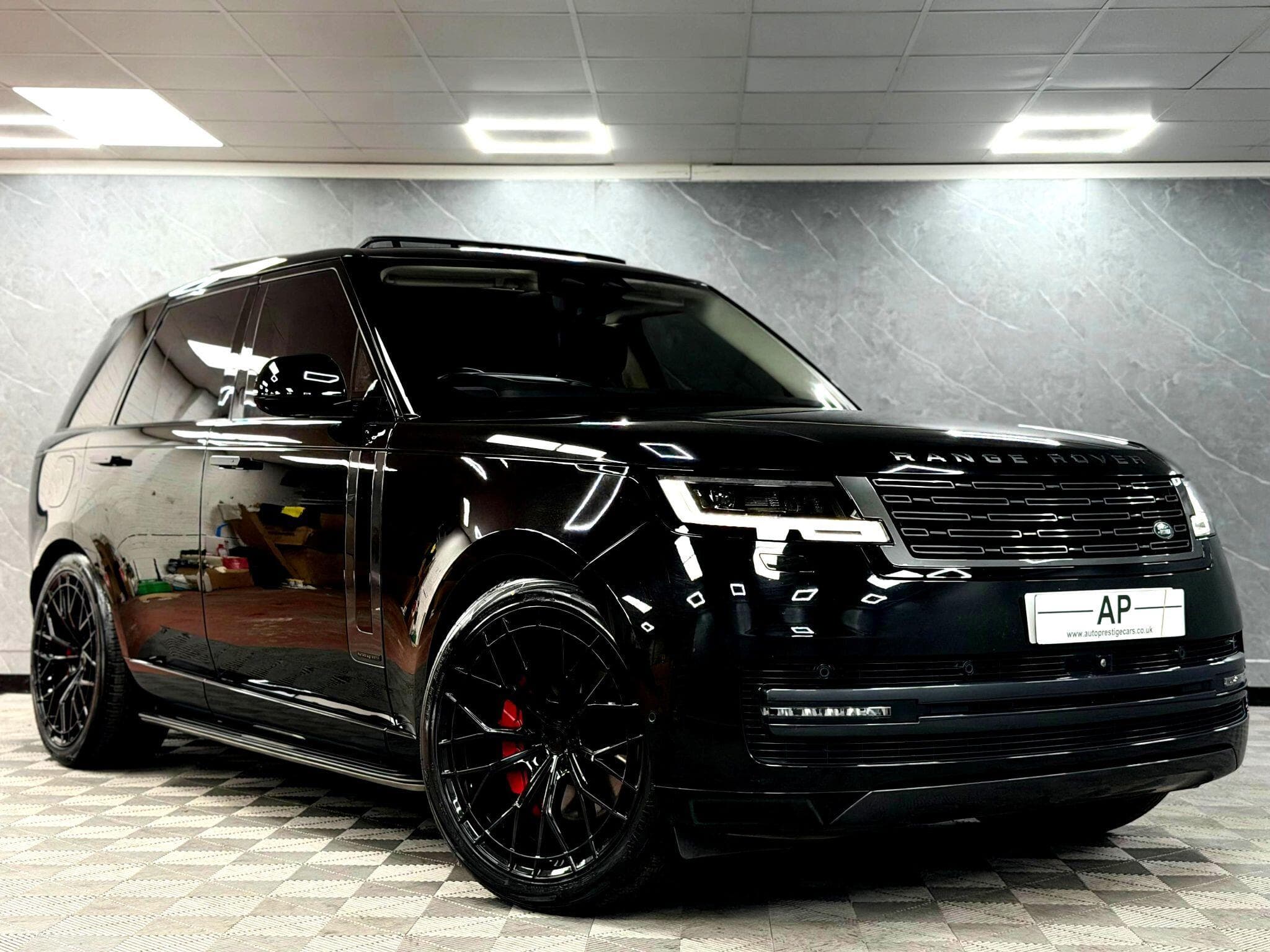 2022 Land Rover Range Rover - Thumbnail 9