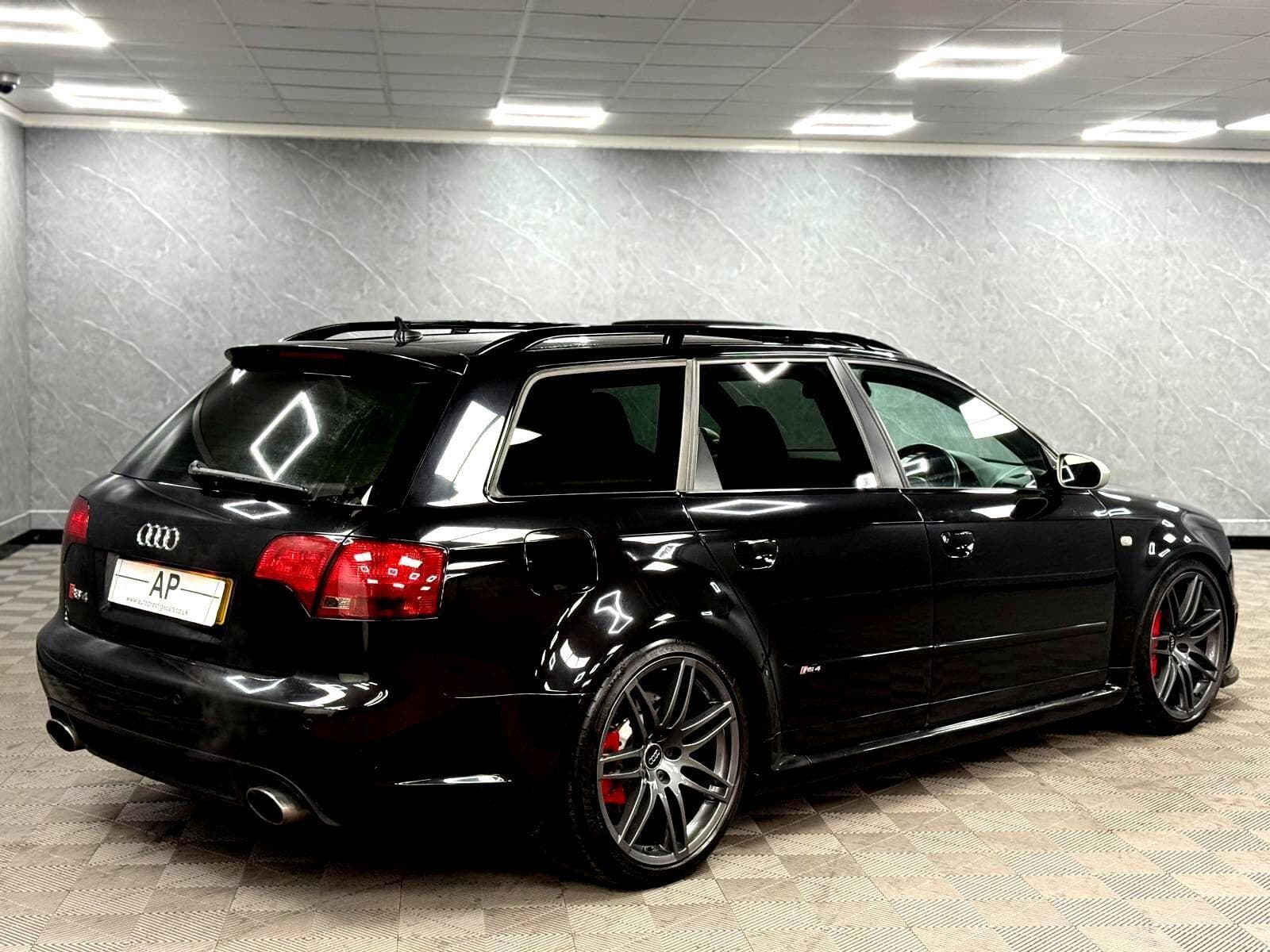 2006 Audi RS4 Avant - Thumbnail 36
